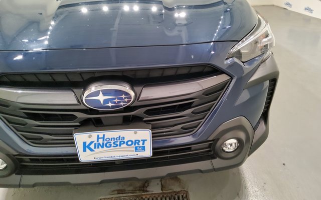 Used 2024 Subaru Outback Premium image 11