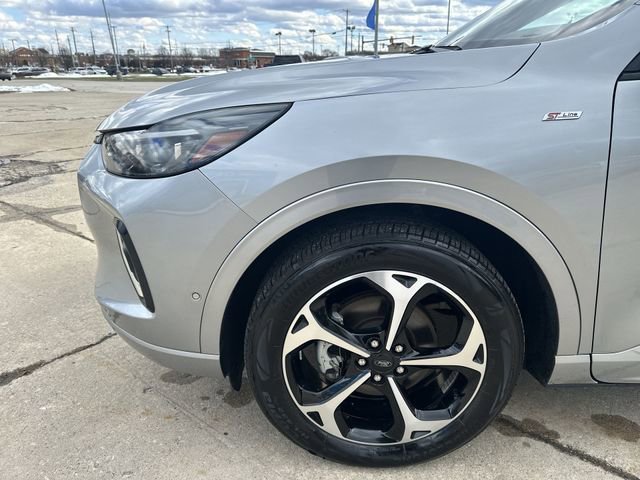 Used 2023 Ford Escape ST-Line Elite w/ Premium Technology Package image 35