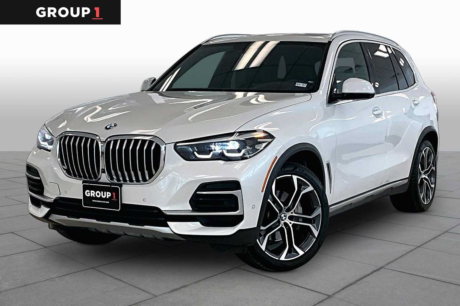 Used 2023 BMW X5 sDrive40i w/ Premium Package RWD image 1