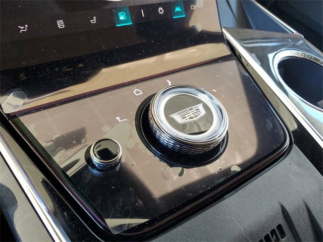 New 2025 Cadillac Escalade IQ Luxury 2 w/ LPO, Radiant Package image 19