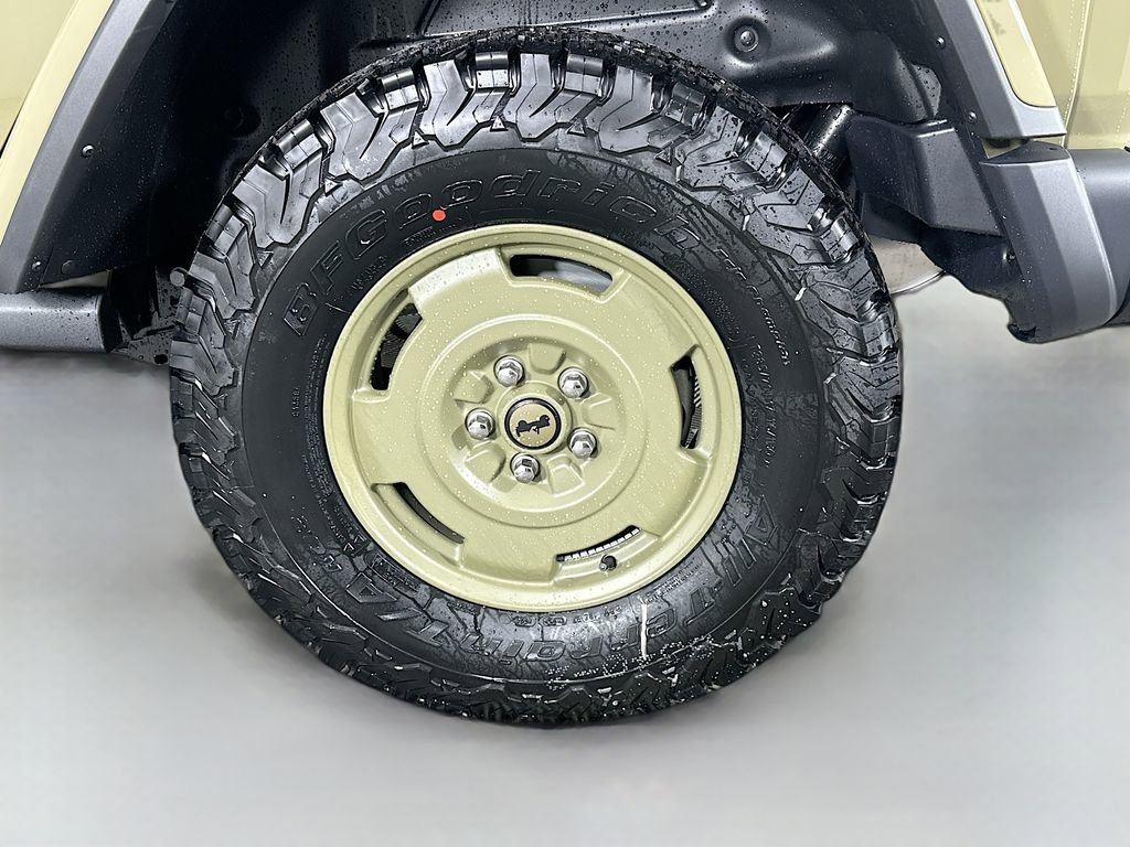 New 2026 Jeep Wrangler Unlimited Sport image 17