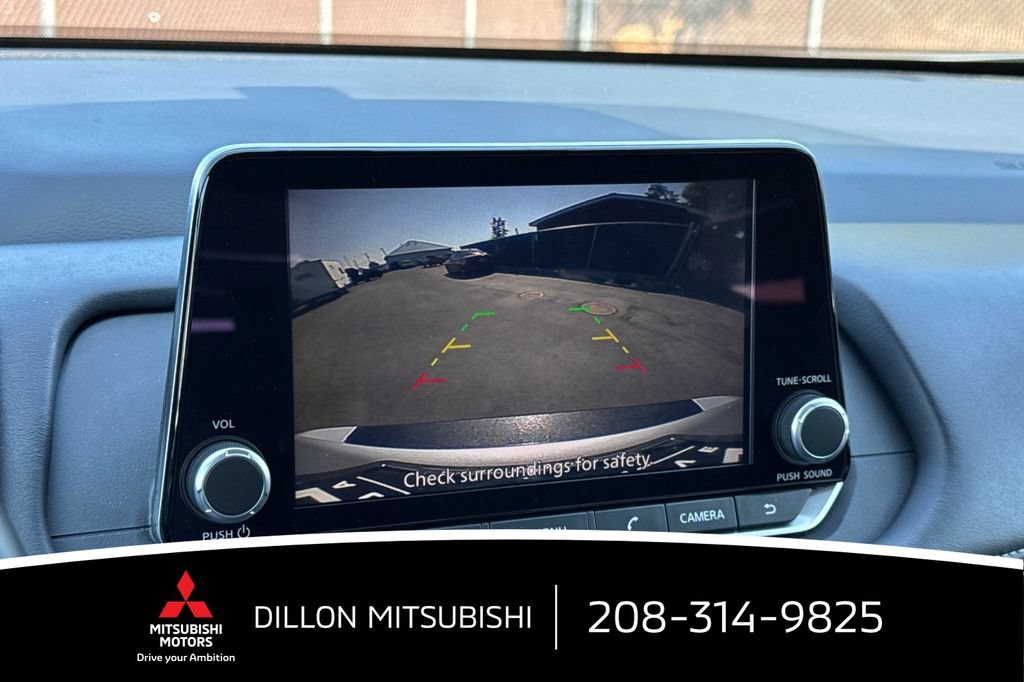 Used 2025 Nissan Rogue SV AWD/4WD image 22