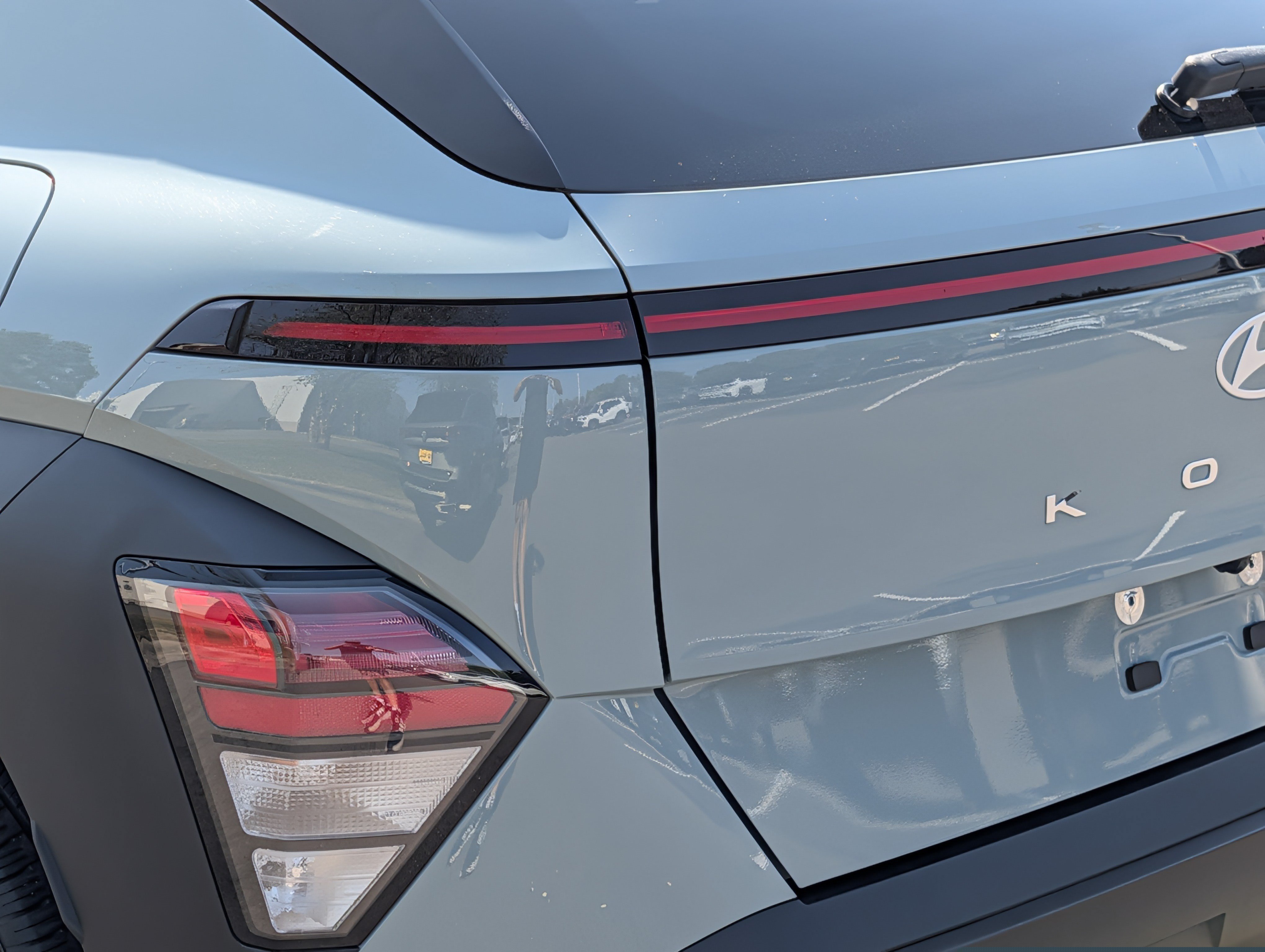 Used 2025 Hyundai Kona SEL AWD/4WD image 17