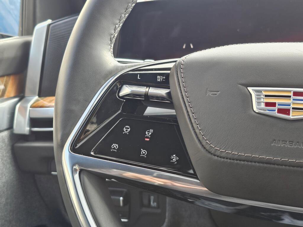 Certified 2025 Cadillac Escalade Sport Platinum image 33