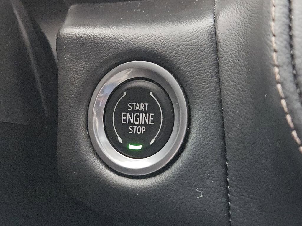 Used 2022 Chevrolet Tahoe High Country image 16