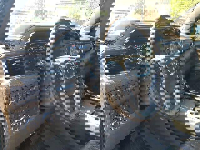 Used 2021 GMC Yukon Denali w/ Denali Premium Package AWD/4WD image 17