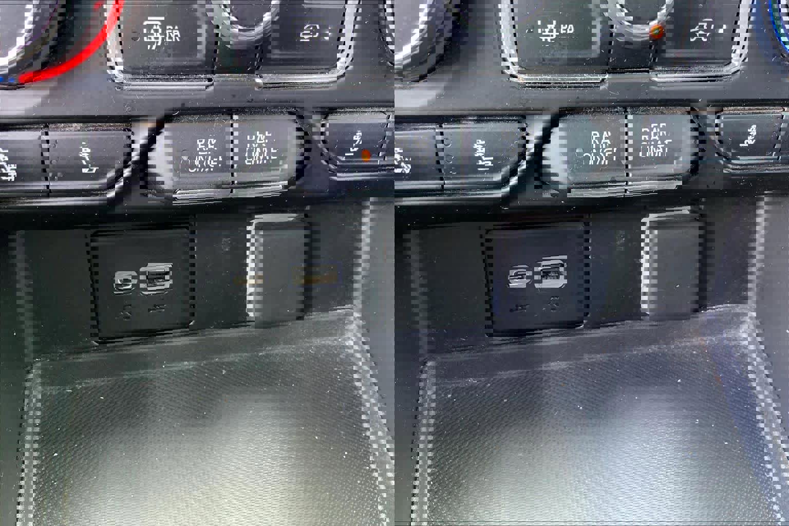 Used 2023 Chevrolet Suburban RST w/ Luxury Package image 31