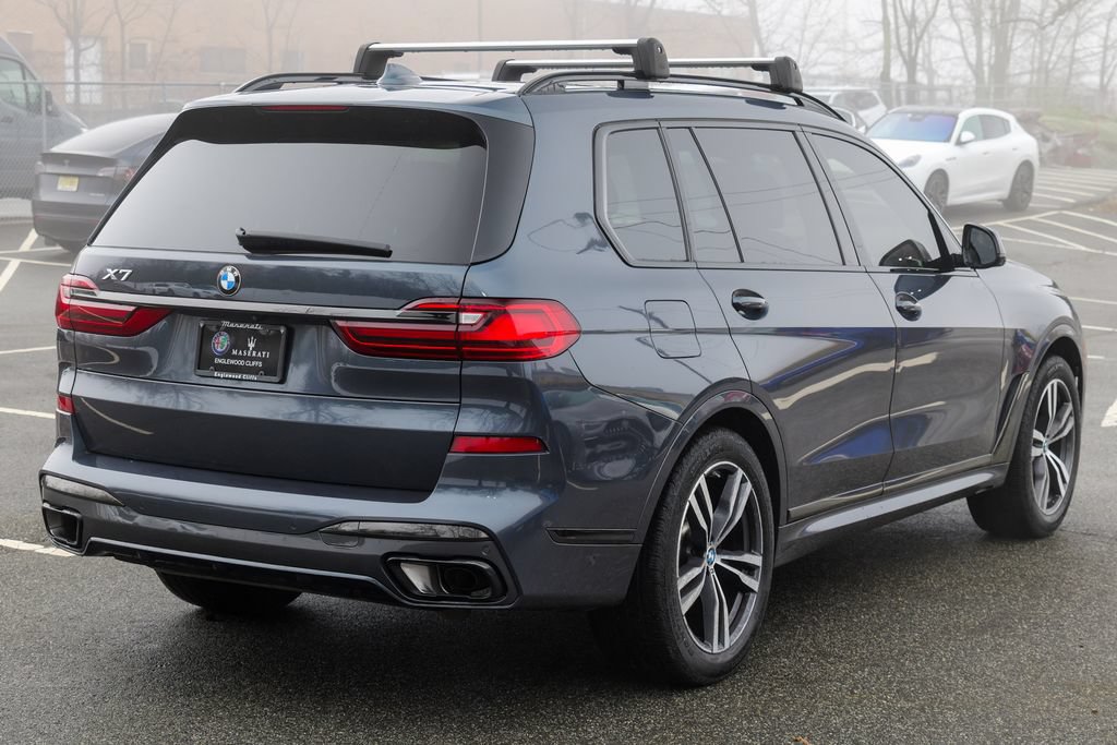 Used 2021 BMW X7 xDrive40i w/ M Sport Package AWD/4WD image 7