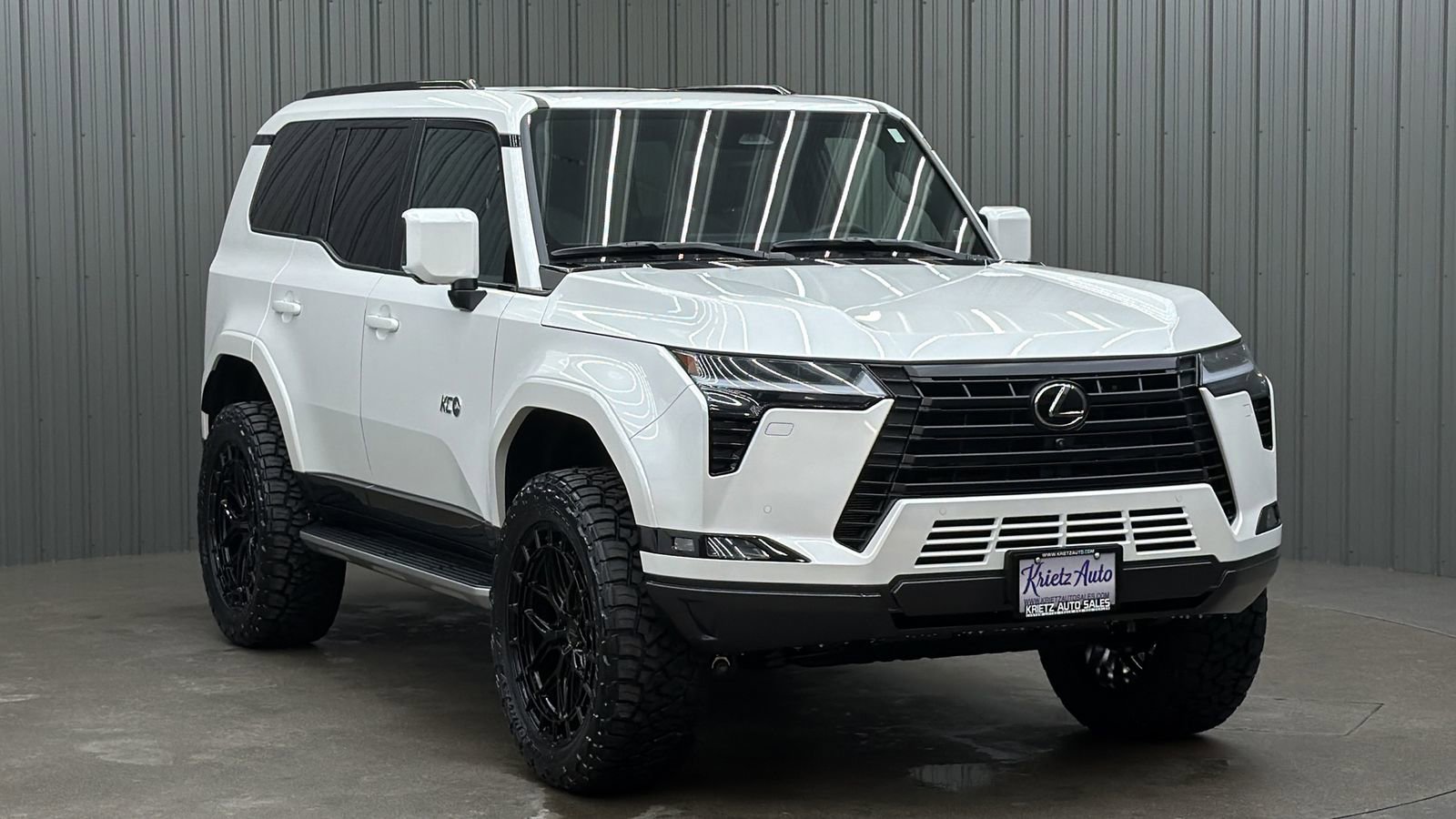 Used 2025 Lexus GX 550 w/ Accessory Package (Z1) image 7