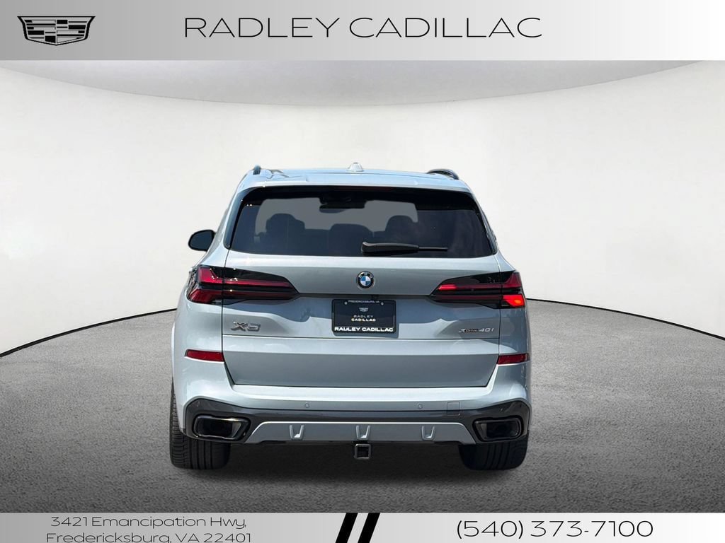 Used 2024 BMW X5 xDrive40i w/ M Sport Package AWD/4WD image 19