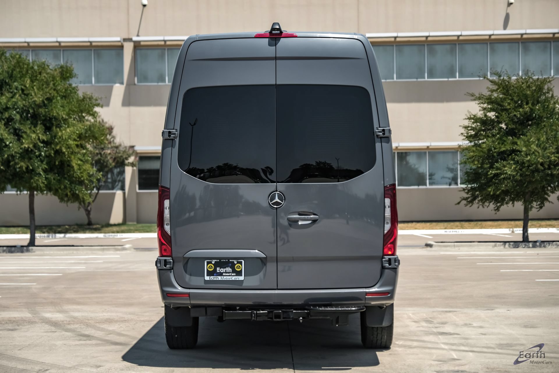 Used 2022 Mercedes-Benz Sprinter 2500 image 12