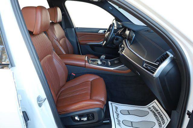 Used 2021 BMW ALPINA XB7 AWD/4WD image 28