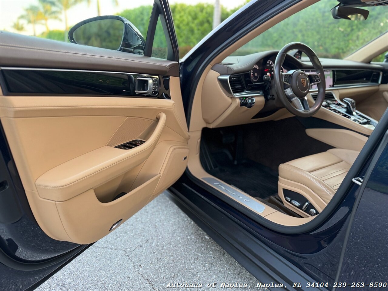Used 2020 Porsche Panamera 4 AWD/4WD image 26