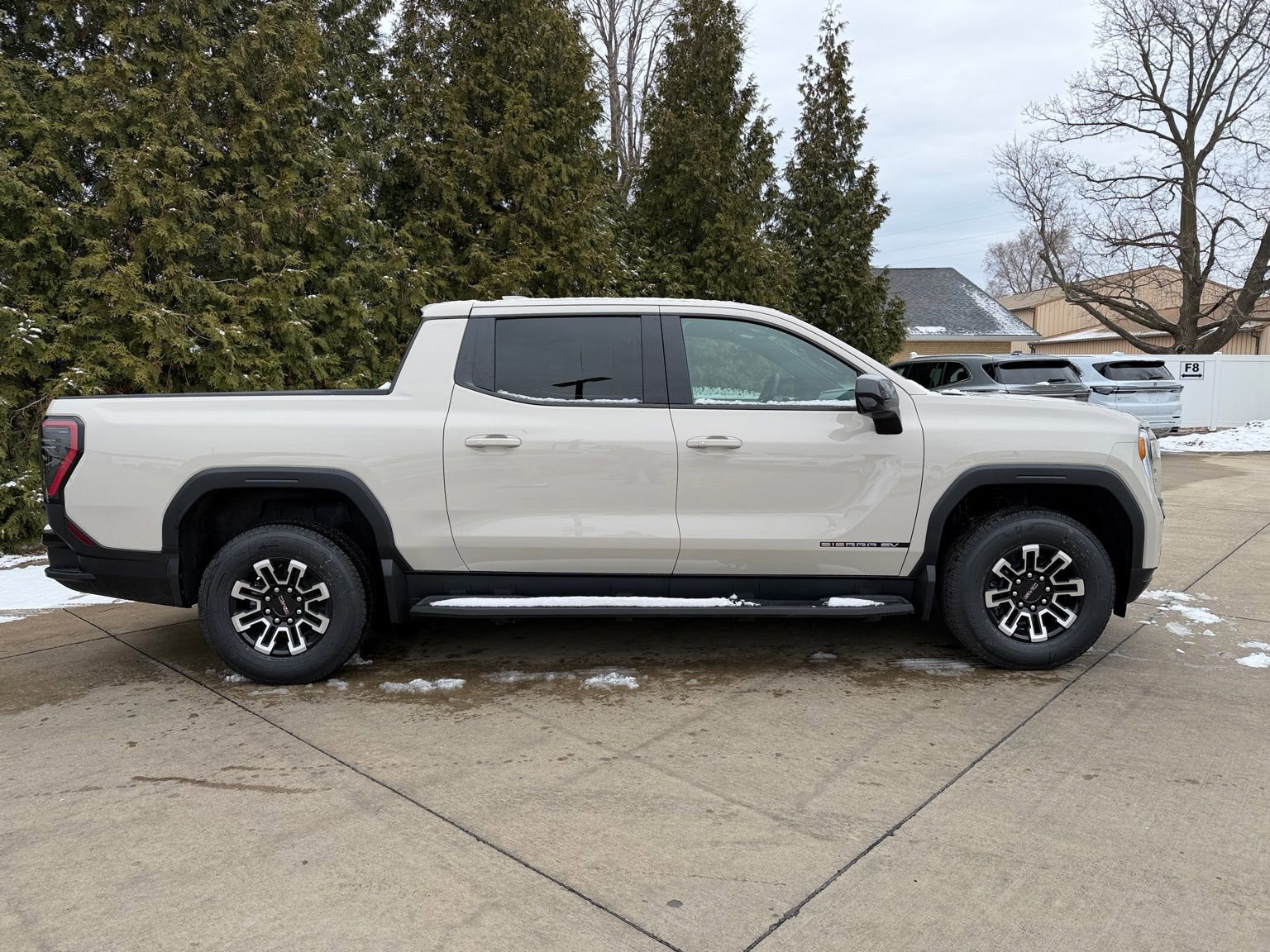 New 2026 GMC Sierra EV Elevation AWD/4WD image 34