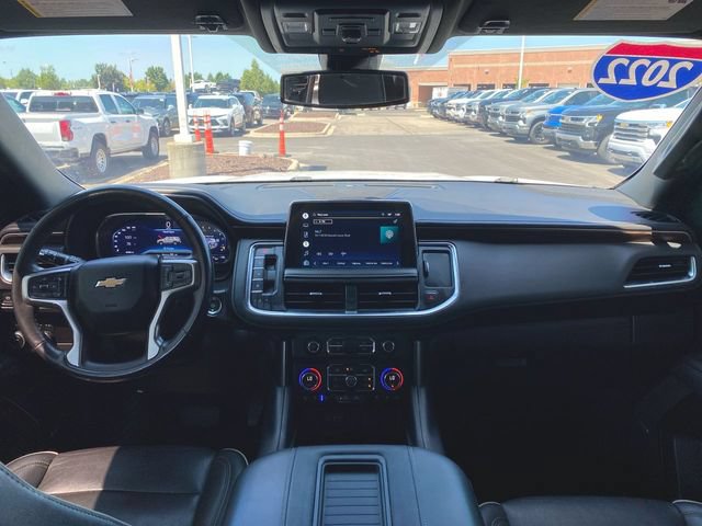 Used 2022 Chevrolet Suburban Premier AWD/4WD image 19