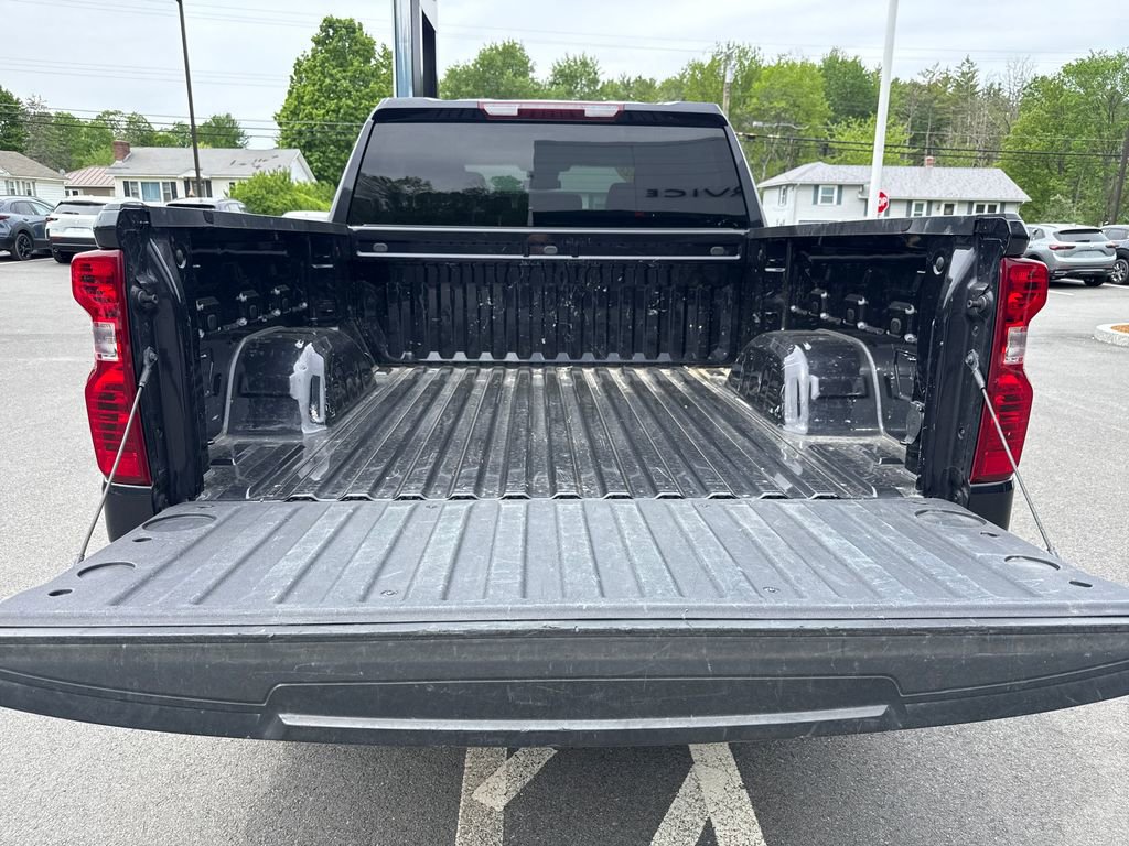 Used 2022 Chevrolet Silverado 1500 Custom AWD/4WD image 21