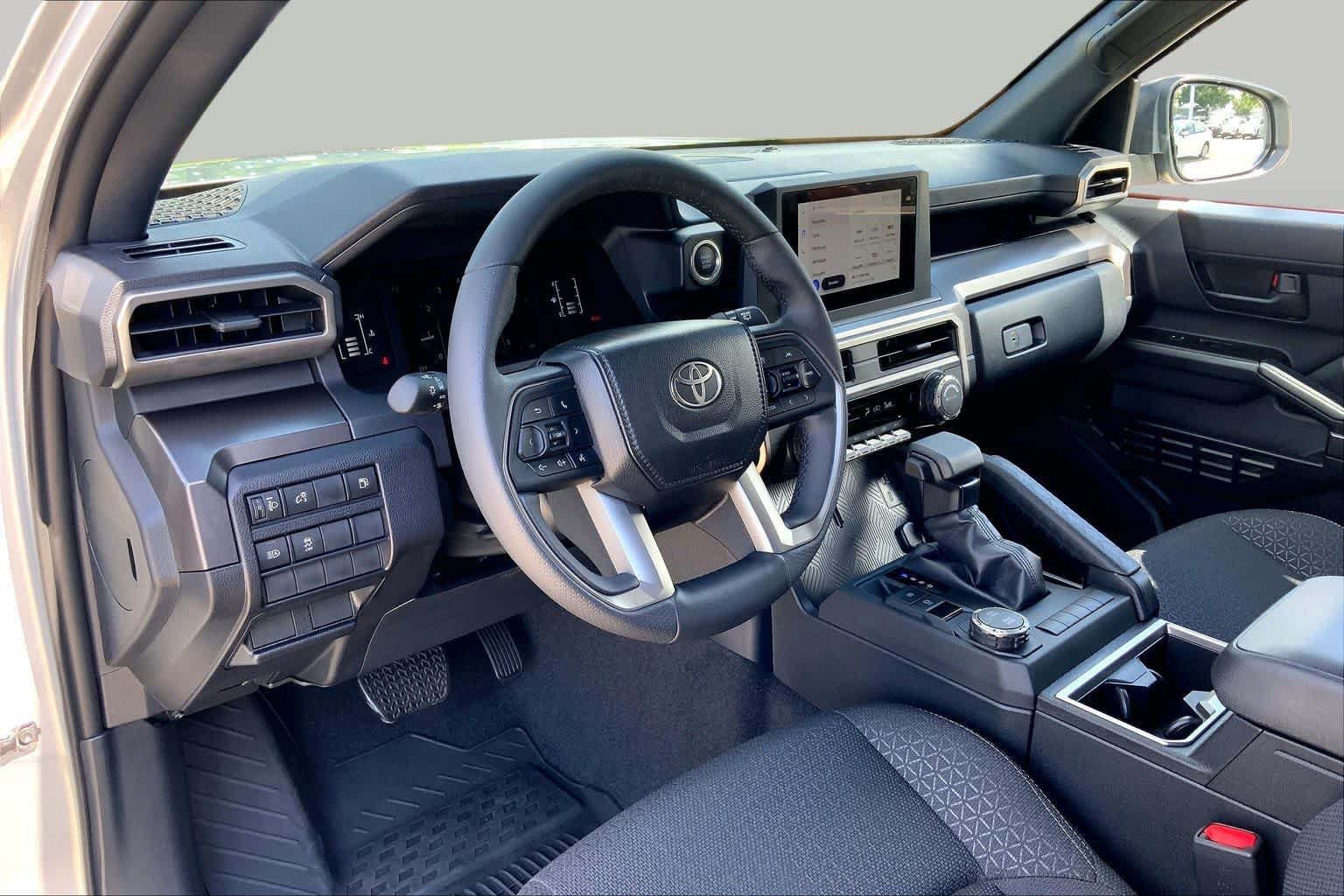 Used 2026 Toyota 4Runner SR5 RWD image 16