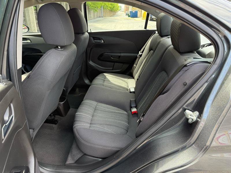 Used 2020 Chevrolet Sonic LT FWD image 24
