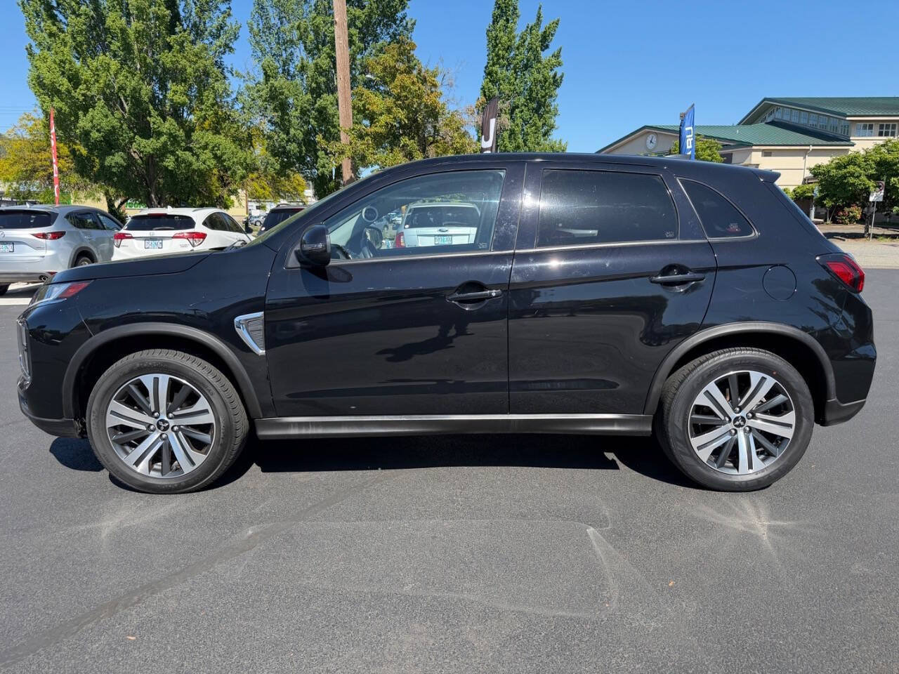 Used 2021 Mitsubishi Outlander Sport SE AWD/4WD image 5