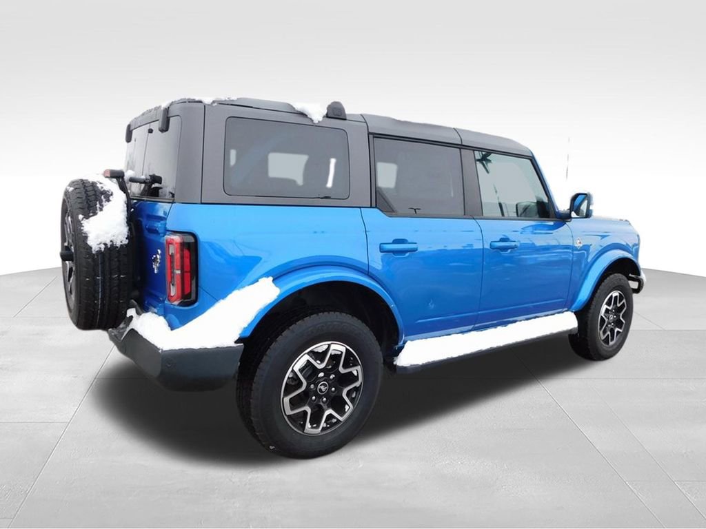 New 2024 Ford Bronco Outer Banks AWD/4WD image 3