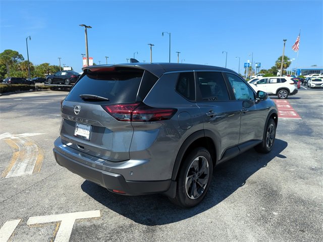 New 2026 Nissan Rogue SV image 5