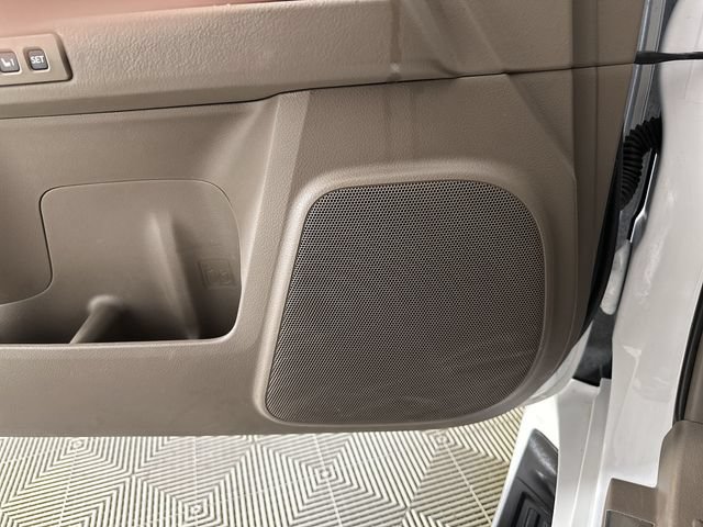 Used 2018 Lexus GX 460 Premium w/ Premium Package AWD/4WD image 25