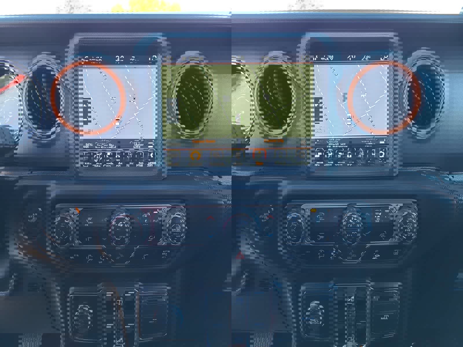 Used 2023 Jeep Gladiator Mojave image 24