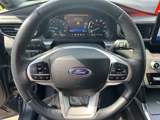 Used 2023 Ford Explorer XLT w/ Equipment Group 202A image 24