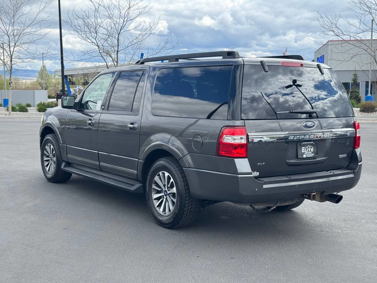 Used 2016 Ford Expedition EL XLT AWD/4WD image 9