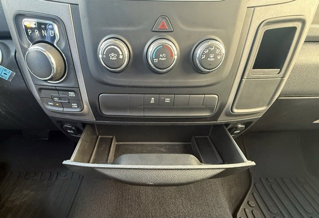 Used 2018 RAM 1500 Express image 12