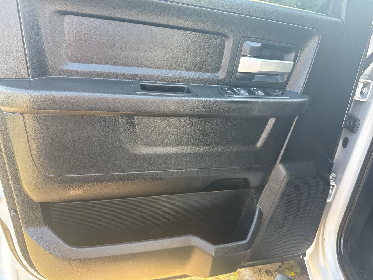 Used 2019 RAM 5500 Tradesman w/ Ambulance Prep Group AWD/4WD image 17