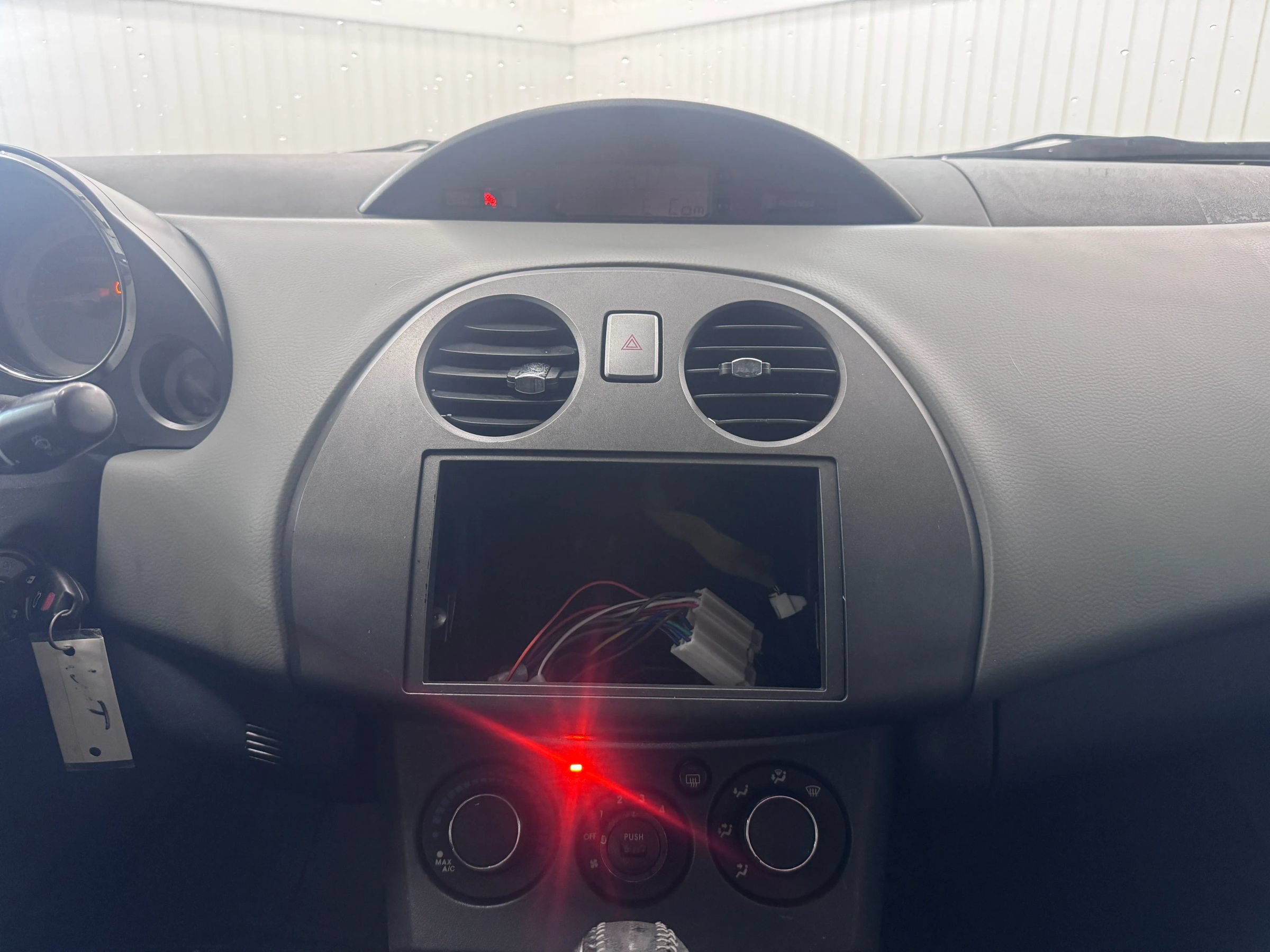 Used 2009 Mitsubishi Eclipse GS FWD image 17