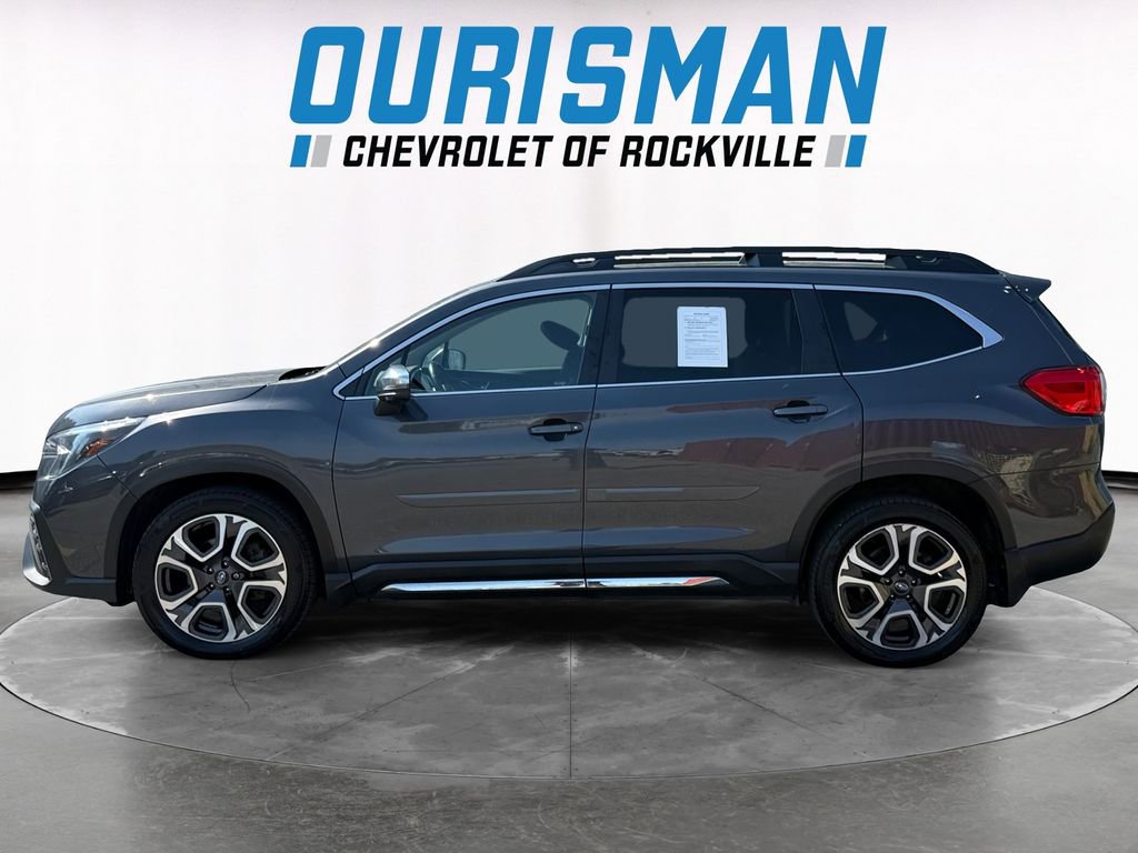 Used 2023 Subaru Ascent Limited w/ Technology Package AWD/4WD image 3
