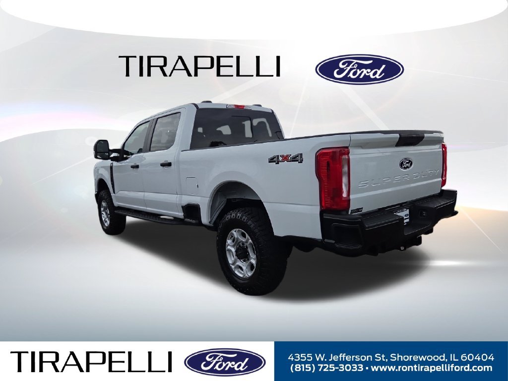 New 2027 Ford F250 XL w/ XL Off-Road 35" Tire Pakckage AWD/4WD image 3