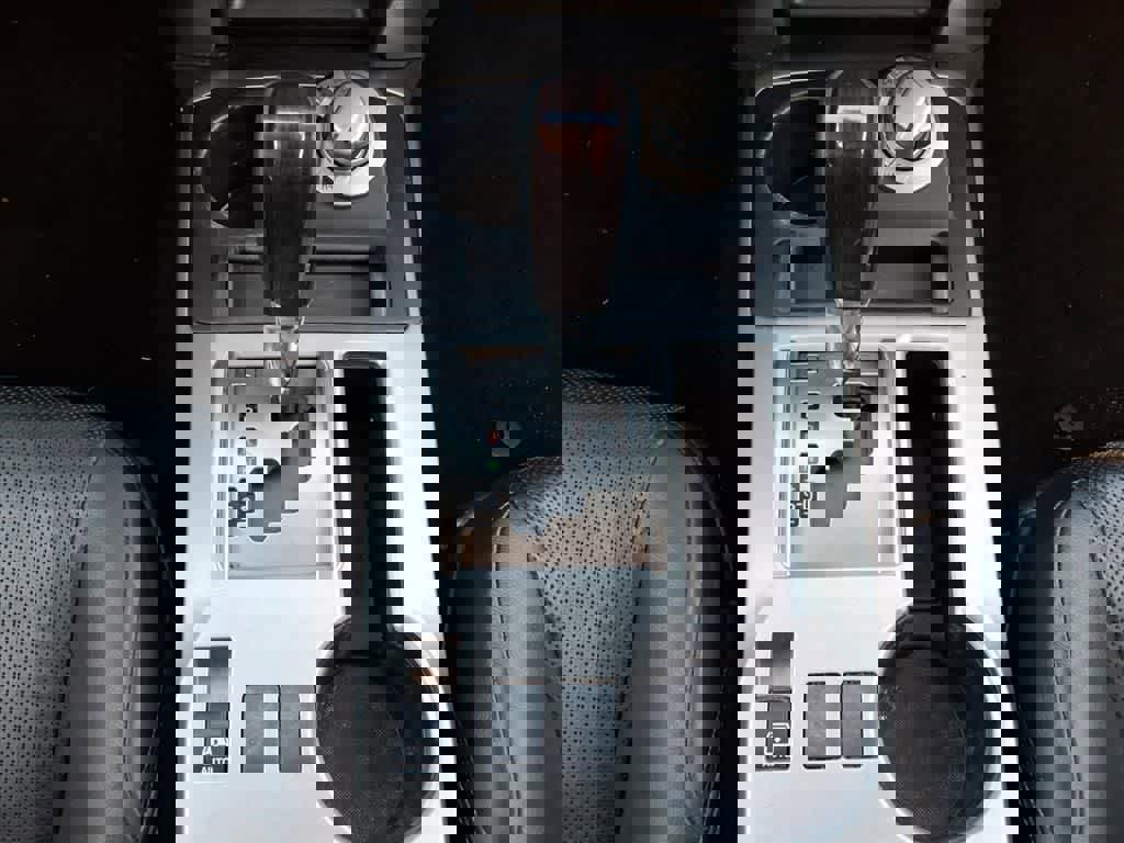 Used 2014 Toyota 4Runner Limited image 22