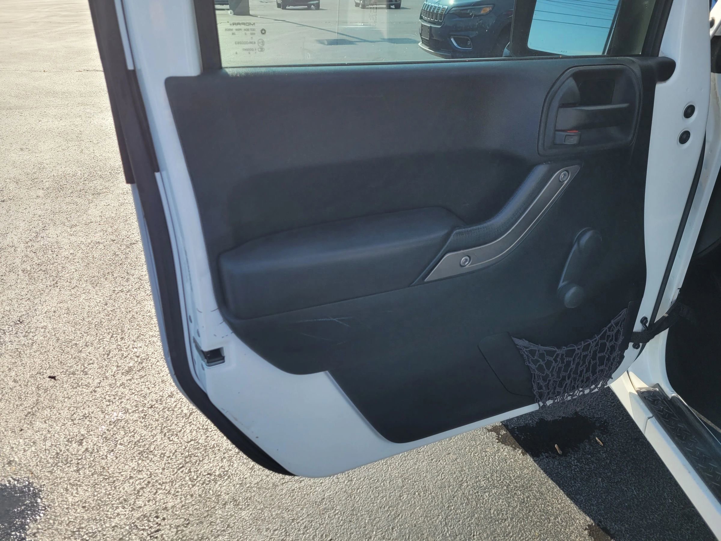 Used 2013 Jeep Wrangler Unlimited Sport image 12