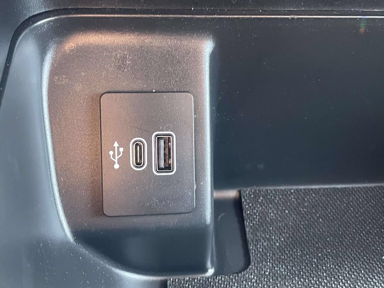 Used 2026 Ford F150 STX w/ Equipment Group 200A AWD/4WD image 16