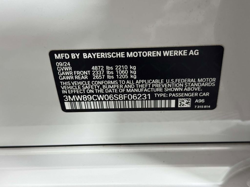 Used 2025 BMW 330i xDrive Sedan w/ Premium Package AWD/4WD image 16