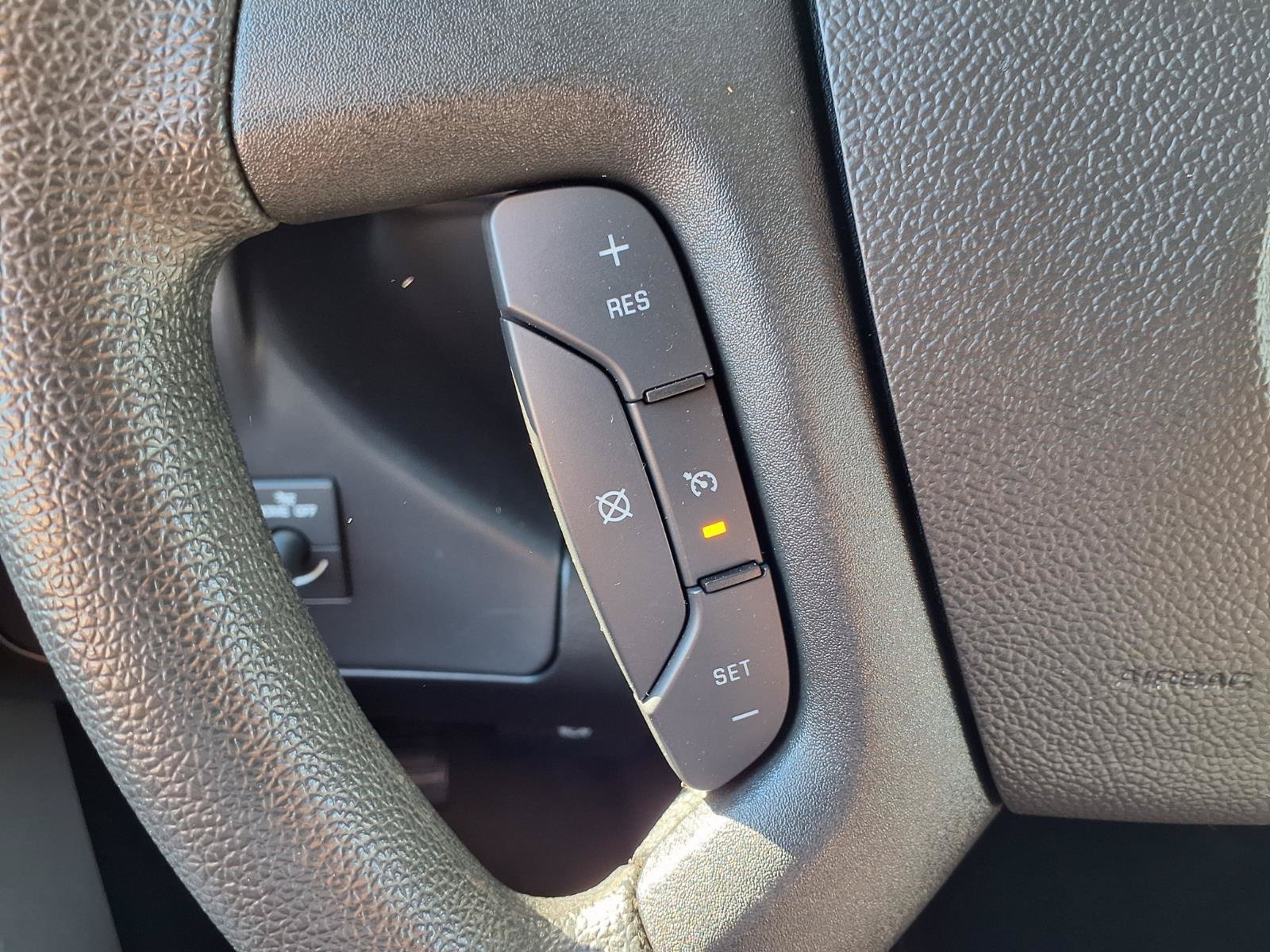 Used 2025 Chevrolet Express 3500 LS RWD image 14