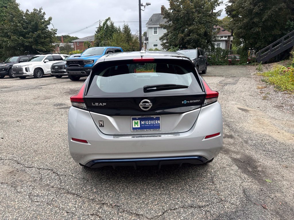 Used 2019 Nissan Leaf S w/ S Charge Package FWD image 5
