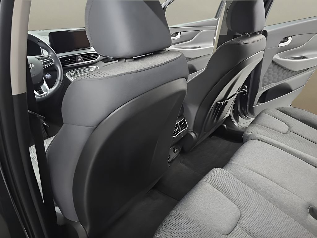 Certified 2023 Hyundai Santa Fe SEL AWD/4WD image 16
