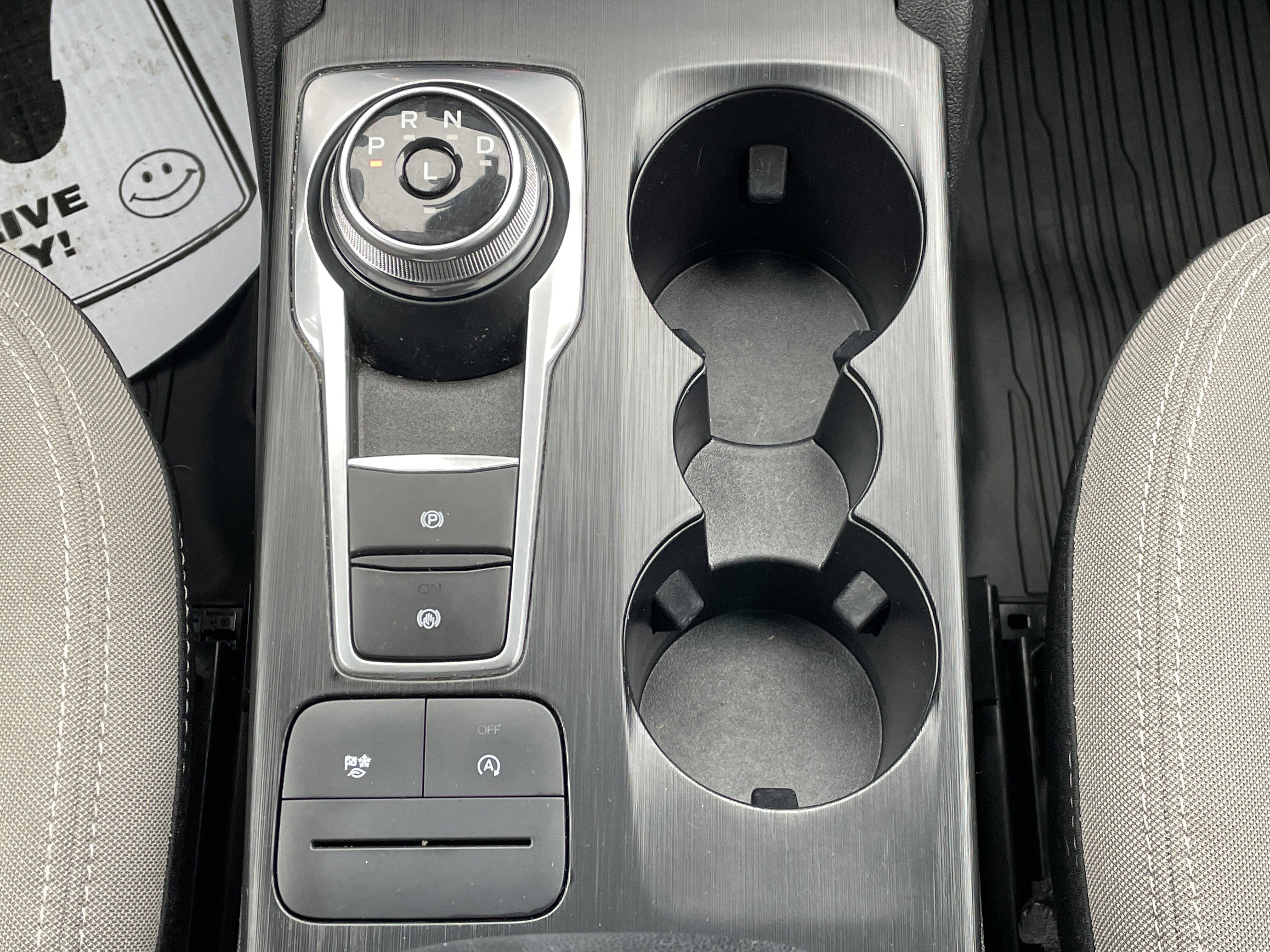 Used 2022 Ford Escape SE w/ Cold Weather Package image 24