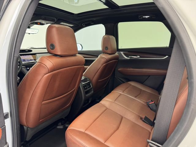 Used 2022 Cadillac XT5 Premium Luxury w/ Technology Package FWD image 43