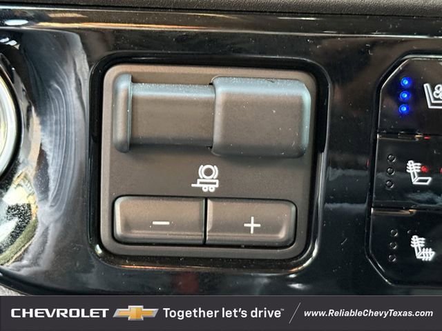 Used 2025 Chevrolet Silverado 1500 LTZ AWD/4WD image 22
