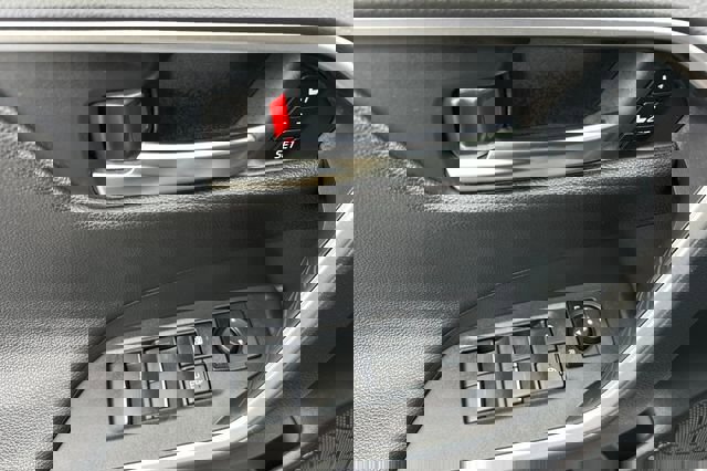 Used 2023 Toyota RAV4 XSE image 12