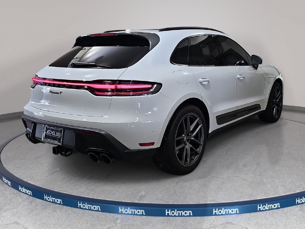 Used 2024 Porsche Macan Turbo AWD/4WD image 6