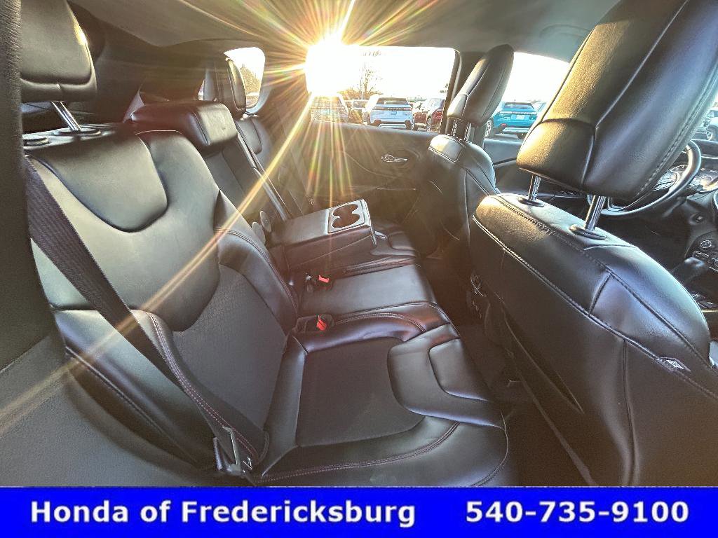 Used 2021 Jeep Cherokee Trailhawk image 30