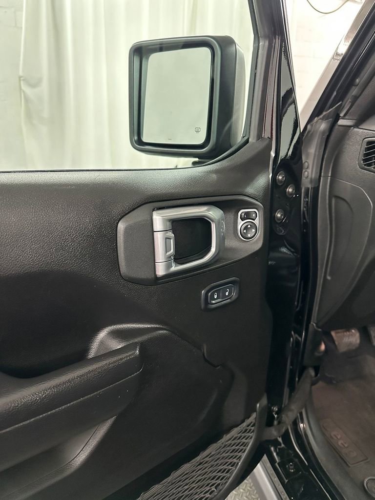 Used 2022 Jeep Wrangler Unlimited Sport image 9