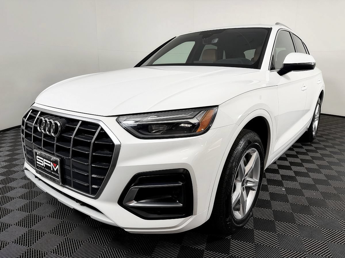 Used 2023 Audi Q5 2.0T Premium w/ Convenience Package AWD/4WD image 3