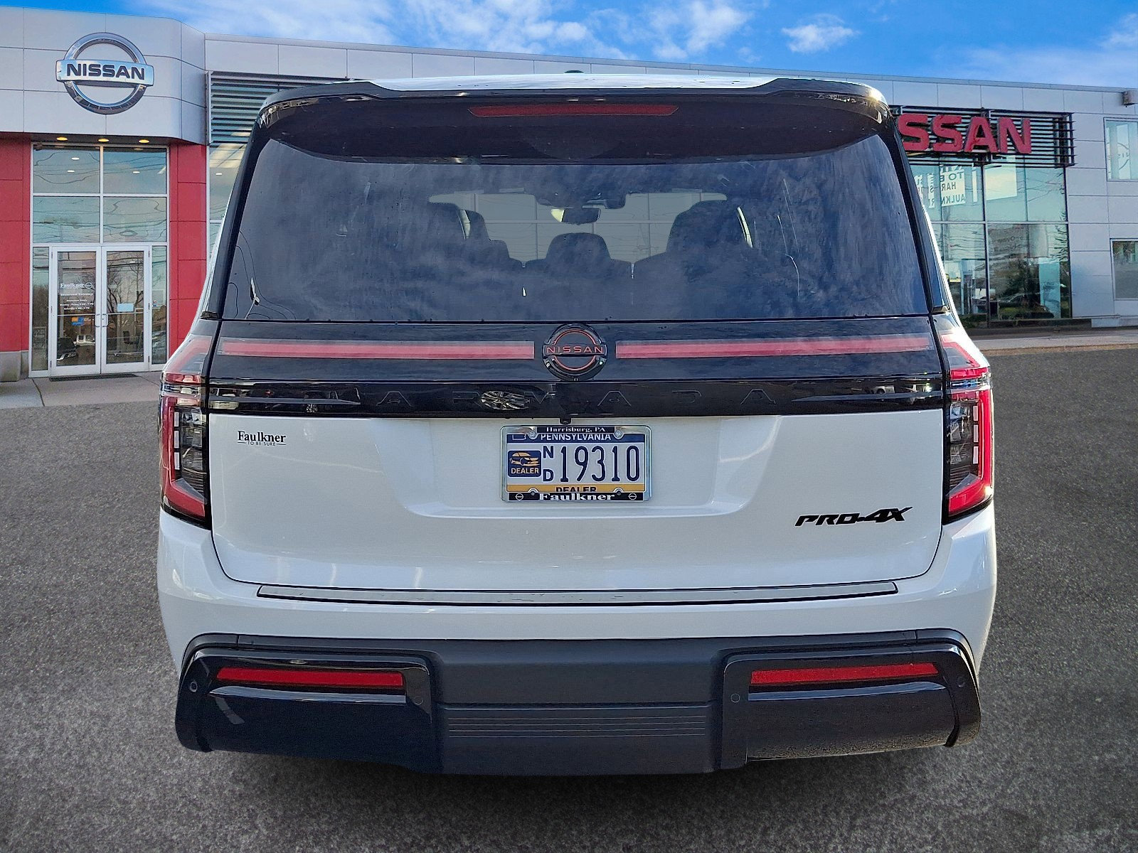 Certified 2025 Nissan Armada PRO-4X w/ Pro-4X Premium Package image 5